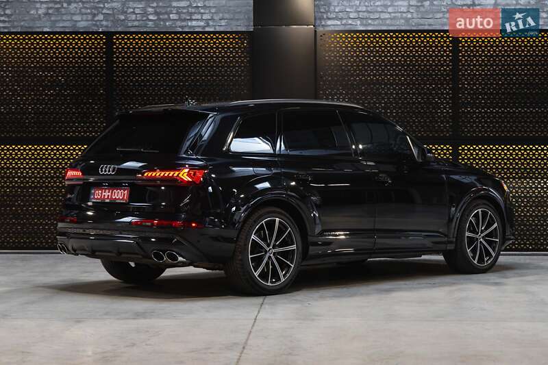 Внедорожник / Кроссовер Audi SQ7 2020 в Луцке