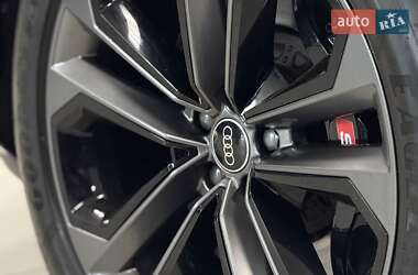 Внедорожник / Кроссовер Audi SQ7 2024 в 