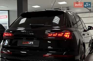 Внедорожник / Кроссовер Audi SQ7 2024 в 