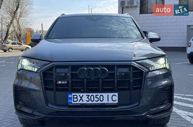 Внедорожник / Кроссовер Audi SQ7 2021 в 