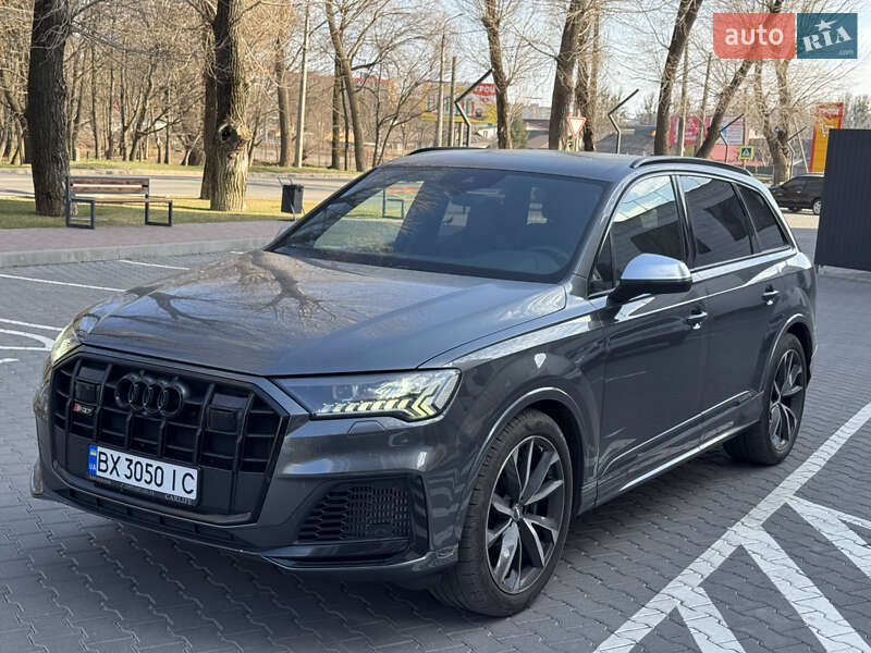 Внедорожник / Кроссовер Audi SQ7 2021 в Хмельницком