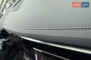 Внедорожник / Кроссовер Audi SQ7 2024 в 