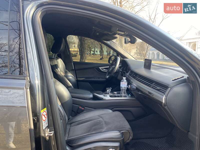 Позашляховик / Кросовер Audi SQ7 2018 в Білій Церкві