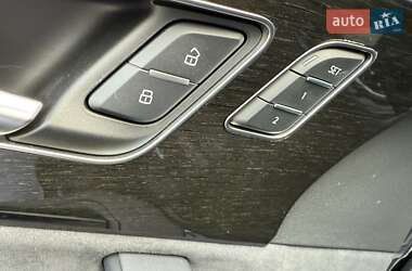 Внедорожник / Кроссовер Audi SQ7 2024 в 