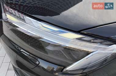 Внедорожник / Кроссовер Audi SQ7 2024 в 