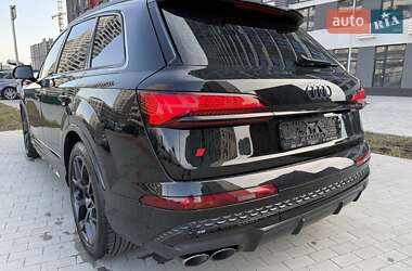 Внедорожник / Кроссовер Audi SQ7 2024 в 