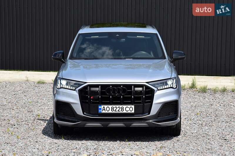 Внедорожник / Кроссовер Audi SQ7 2020 в Дрогобыче