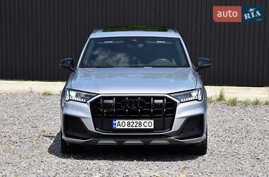 Внедорожник / Кроссовер Audi SQ7 2020 в 