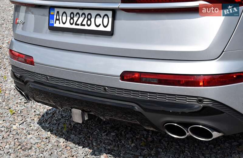 Внедорожник / Кроссовер Audi SQ7 2020 в Дрогобыче