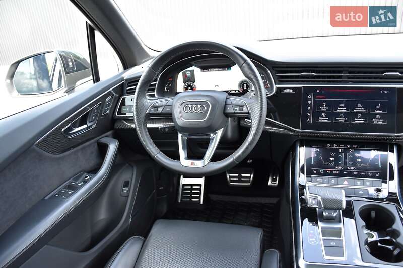 Внедорожник / Кроссовер Audi SQ7 2020 в Дрогобыче