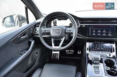 Внедорожник / Кроссовер Audi SQ7 2020 в 