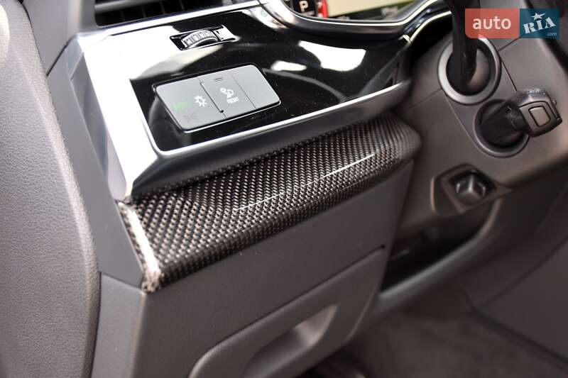 Внедорожник / Кроссовер Audi SQ7 2020 в Дрогобыче