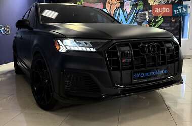 Позашляховик / Кросовер Audi SQ7 2020 в 