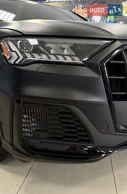 Позашляховик / Кросовер Audi SQ7 2020 в 