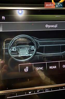Позашляховик / Кросовер Audi SQ7 2020 в 