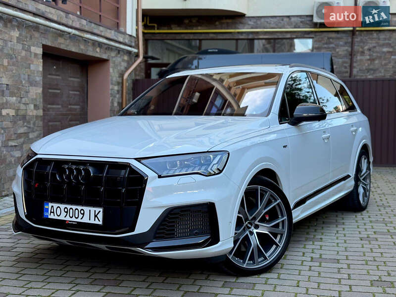 Внедорожник / Кроссовер Audi SQ7 2020 в 