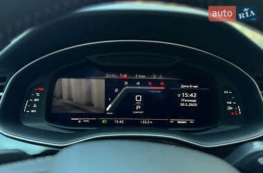 Внедорожник / Кроссовер Audi SQ7 2020 в 