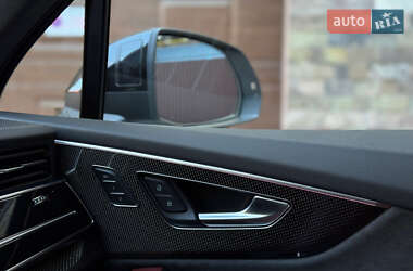 Внедорожник / Кроссовер Audi SQ7 2020 в 