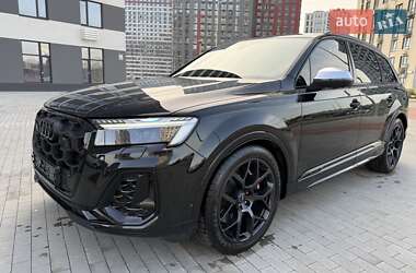 Внедорожник / Кроссовер Audi SQ7 2024 в 