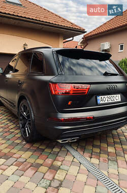 Внедорожник / Кроссовер Audi SQ7 2017 в 