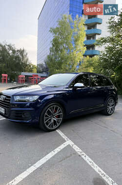 Внедорожник / Кроссовер Audi SQ7 2018 в 