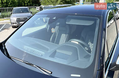 Внедорожник / Кроссовер Audi SQ7 2024 в 