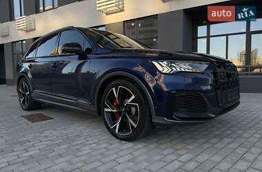 Внедорожник / Кроссовер Audi SQ7 2022 в 