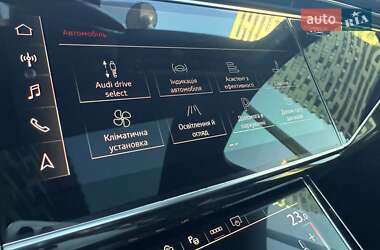 Внедорожник / Кроссовер Audi SQ7 2022 в 