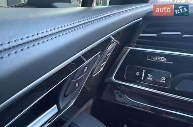 Внедорожник / Кроссовер Audi SQ7 2022 в 