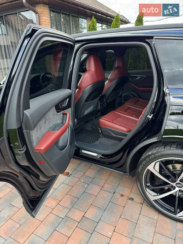 Внедорожник / Кроссовер Audi SQ7 2021 в Кривом Роге фото 11 Внедорожник / Кроссовер Audi SQ7 2021 в Кривом Роге