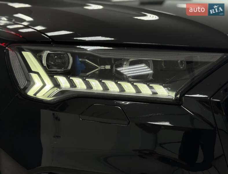 Внедорожник / Кроссовер Audi SQ7 2021 в Тернополе