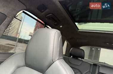 Внедорожник / Кроссовер Audi SQ7 2022 в 