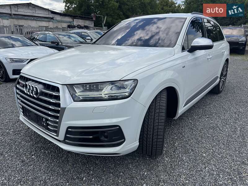 Внедорожник / Кроссовер Audi SQ7 2017 в Тернополе