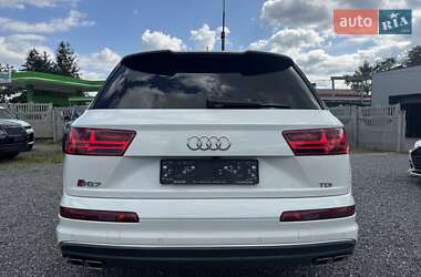Внедорожник / Кроссовер Audi SQ7 2017 в 