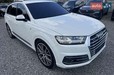 Внедорожник / Кроссовер Audi SQ7 2017 в 