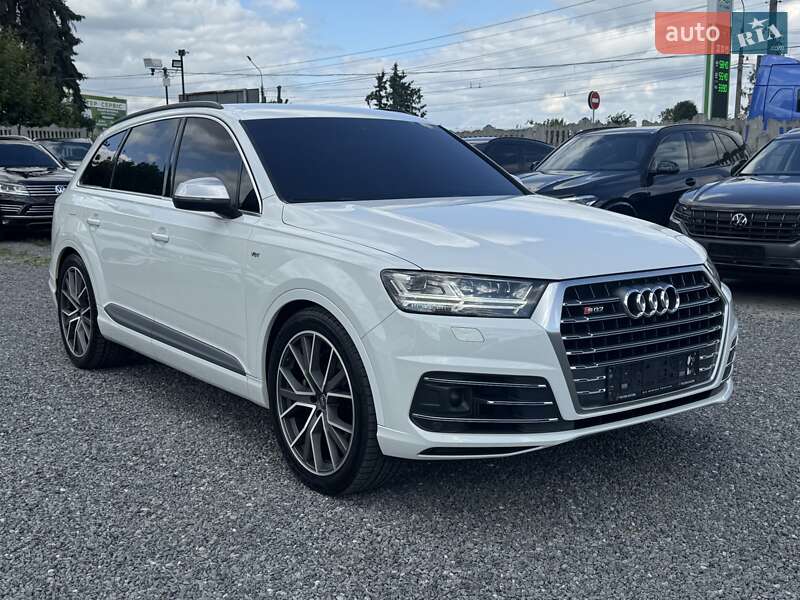 Внедорожник / Кроссовер Audi SQ7 2017 в Тернополе