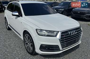 Внедорожник / Кроссовер Audi SQ7 2017 в 
