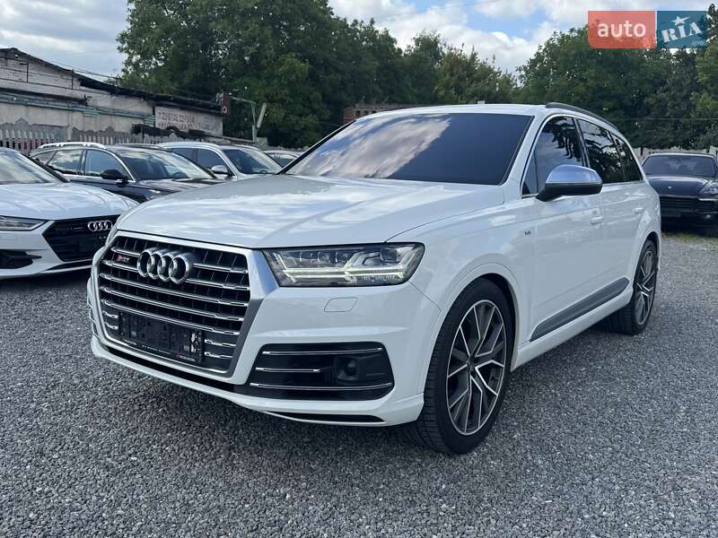 Внедорожник / Кроссовер Audi SQ7 2017 в Тернополе