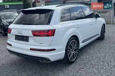 Внедорожник / Кроссовер Audi SQ7 2017 в 