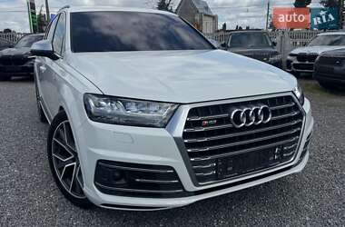 Внедорожник / Кроссовер Audi SQ7 2017 в 
