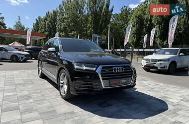 Позашляховик / Кросовер Audi SQ7 2019 в 