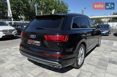 Позашляховик / Кросовер Audi SQ7 2019 в 