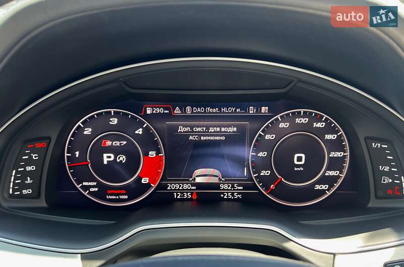 Внедорожник / Кроссовер Audi SQ7 2017 в Киеве