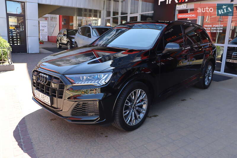 Внедорожник / Кроссовер Audi SQ7 2023 в Львове