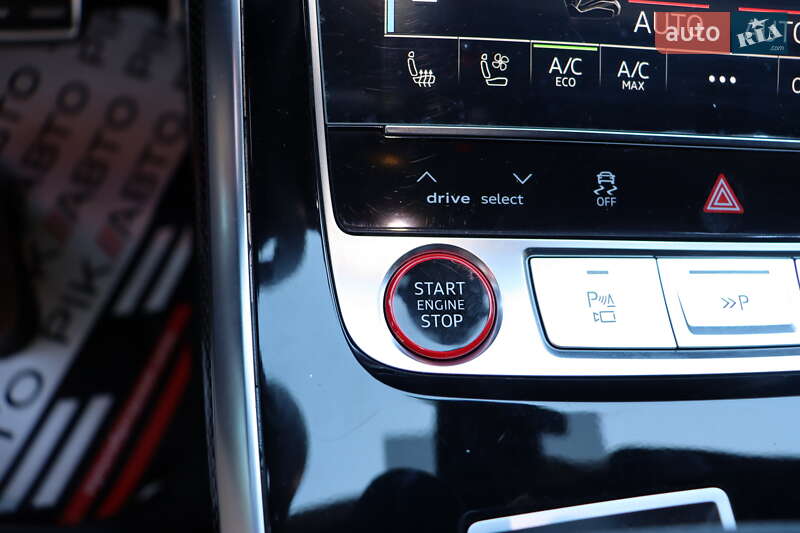 Внедорожник / Кроссовер Audi SQ7 2023 в Львове