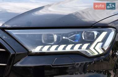 Внедорожник / Кроссовер Audi SQ7 2019 в 