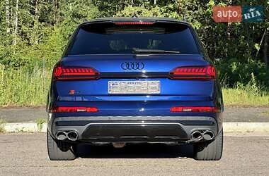 Позашляховик / Кросовер Audi SQ7 2020 в 