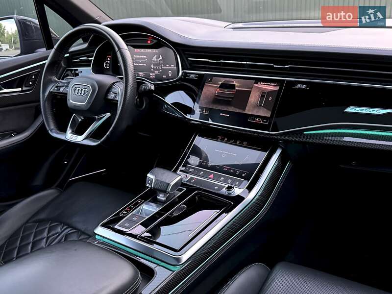 Внедорожник / Кроссовер Audi SQ7 2020 в Луцке