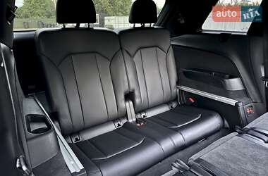 Позашляховик / Кросовер Audi SQ7 2020 в 