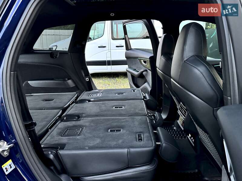 Внедорожник / Кроссовер Audi SQ7 2020 в Луцке